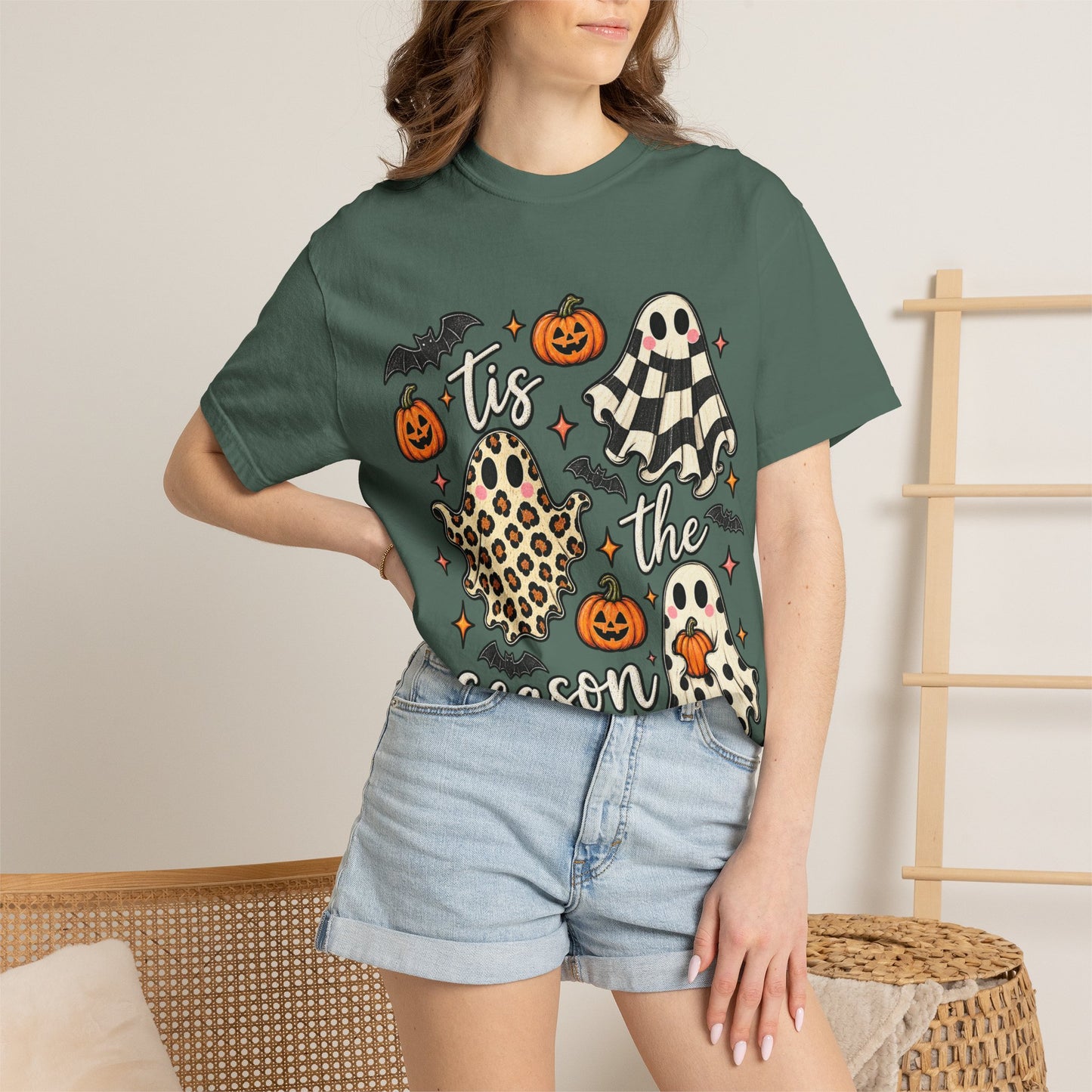 Halloween Ghosts T-Shirt - "Tis the Season" Cute Spooky Pumpkin Tee