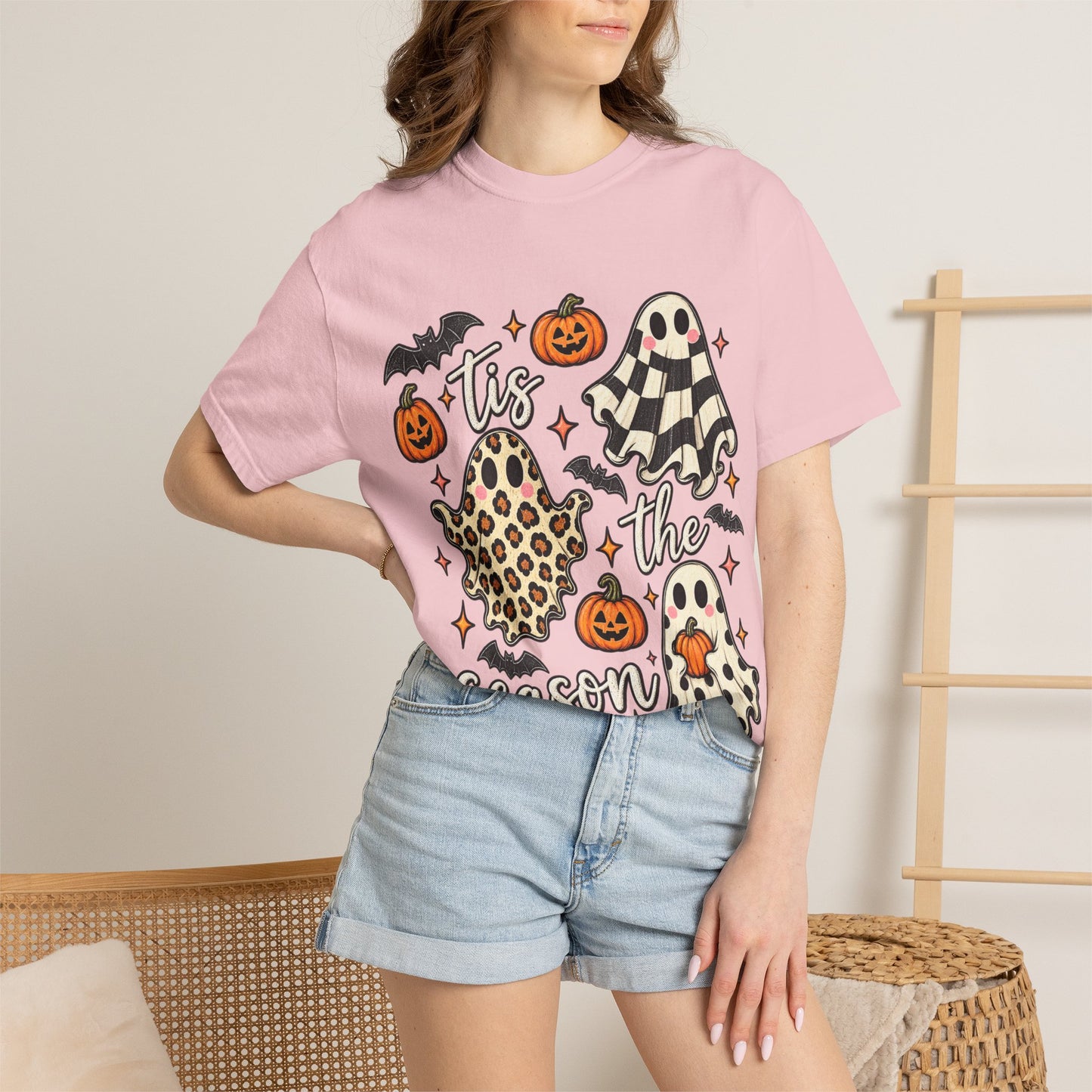 Halloween Ghosts T-Shirt - "Tis the Season" Cute Spooky Pumpkin Tee