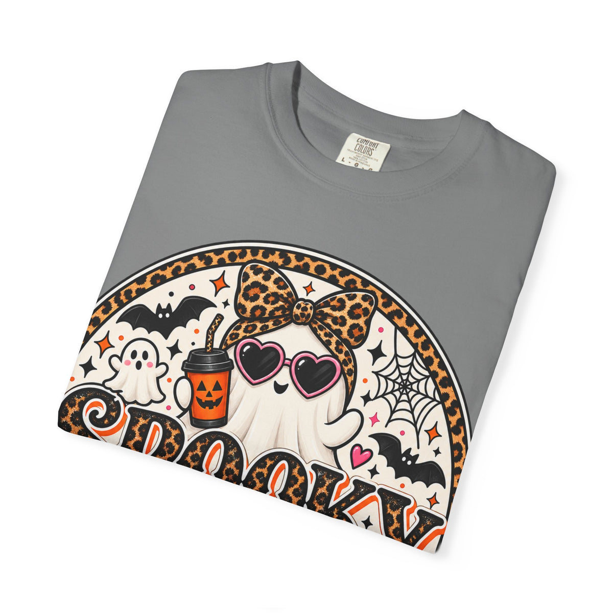 Spooky Mama Ghost Graphic Tee – Cute Leopard Halloween Shirt