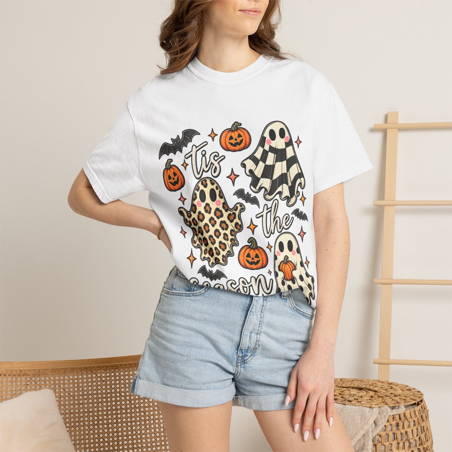 Halloween Ghosts T-Shirt - "Tis the Season" Cute Spooky Pumpkin Tee
