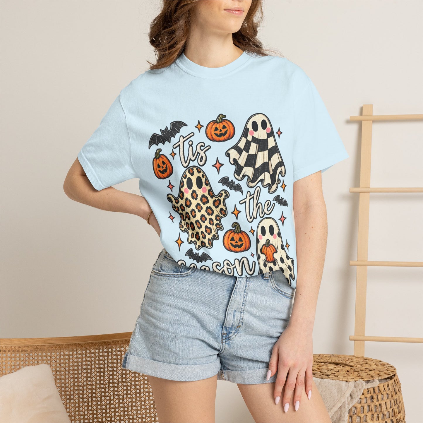 Halloween Ghosts T-Shirt - "Tis the Season" Cute Spooky Pumpkin Tee