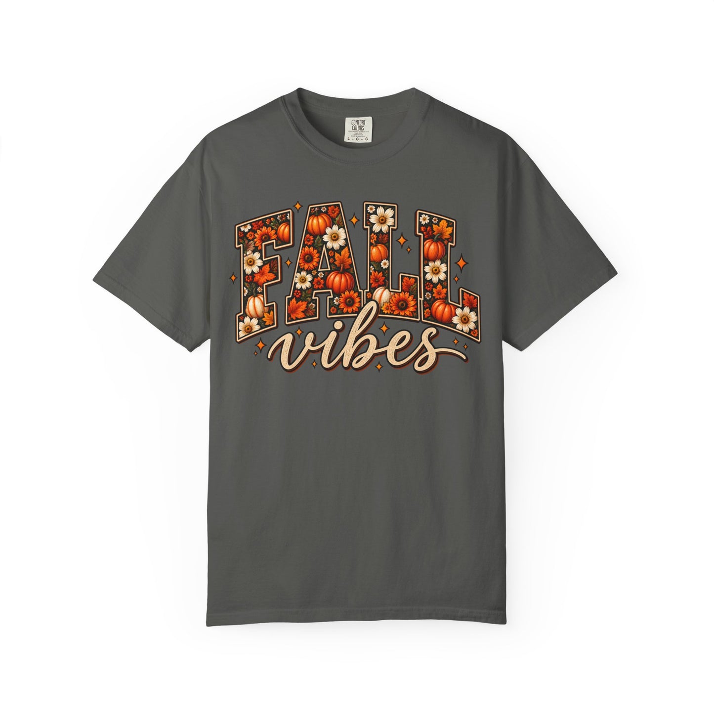 Fall Vibes Graphic Tee – Pumpkin & Floral Autumn Shirt